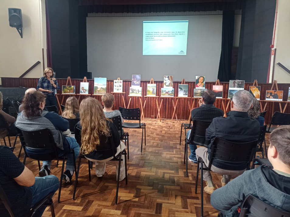 Faculdade Instituto Ivoti realiza encerramento do Projeto FunCriança - Conectar pela Fotografia