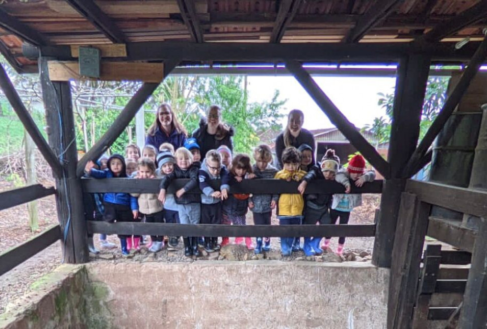 Turmas da Educação Infantil realizam passeio de estudos para Picada Feijão
