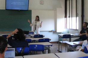 Turma do Ensino Médio participa de palestra com arquiteta e urbanista