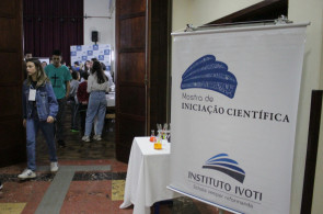 Estudantes apresentam 42 trabalhos na IX Mostra Científica do Instituto Ivoti
