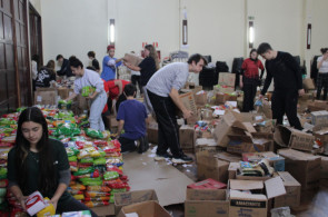Alunos do Instituto Ivoti arrecadam 11 toneladas de alimentos não perecíveis para prova da Grande Gincana