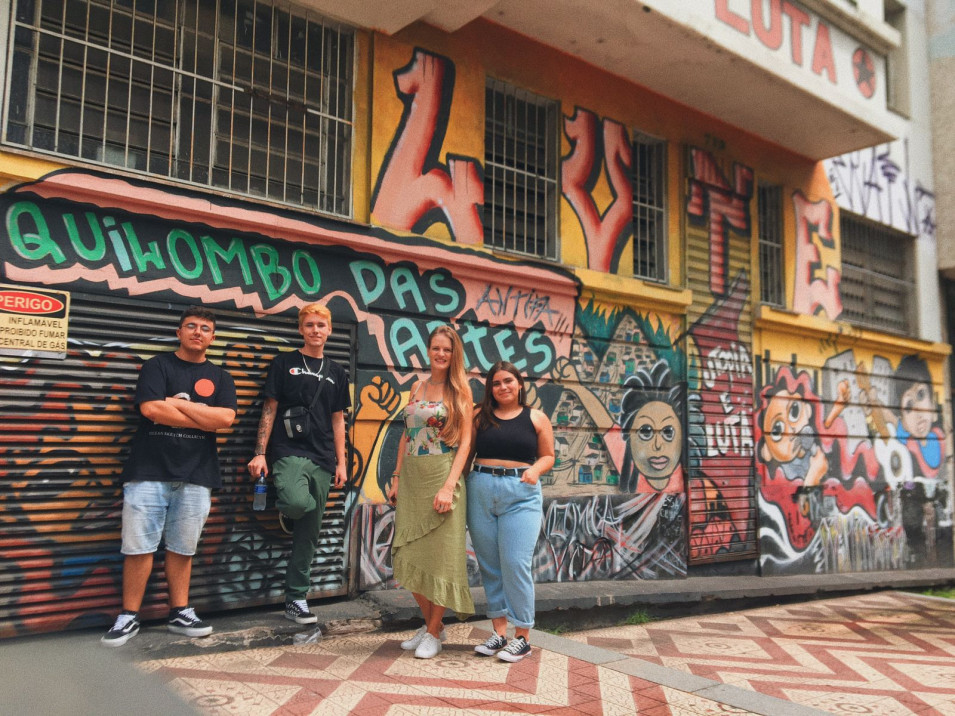 Acadêmicos realizam saída de estudos para Porto Alegre na disciplina de Cultura Afro