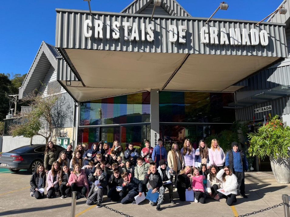 Passeio da turma de 6º ano para Gramado reforça os conhecimentos do primeiro semestre