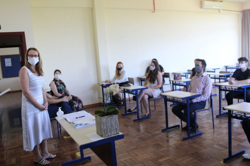 Instituto Ivoti realizou a formatura de 22 professores no Ensino Superior
