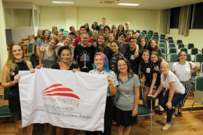 Grêmio Estudantil promove Roda de Conversa sobre a mulher na sociedade