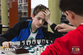 Aluno do Instituto Ivoti fica campeão no Xadrez