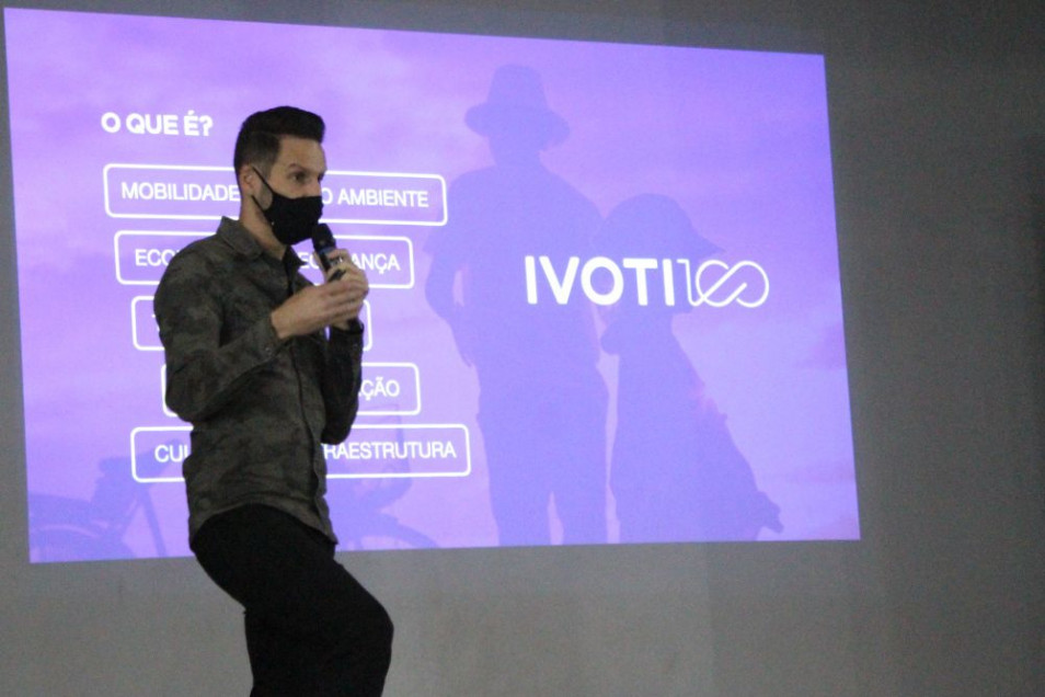 Alunos do Ensino Médio são convidados para participar do projeto Ivoti 100
