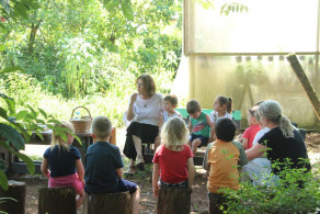 Escola do município veio conhecer Programa Herbário Vivo