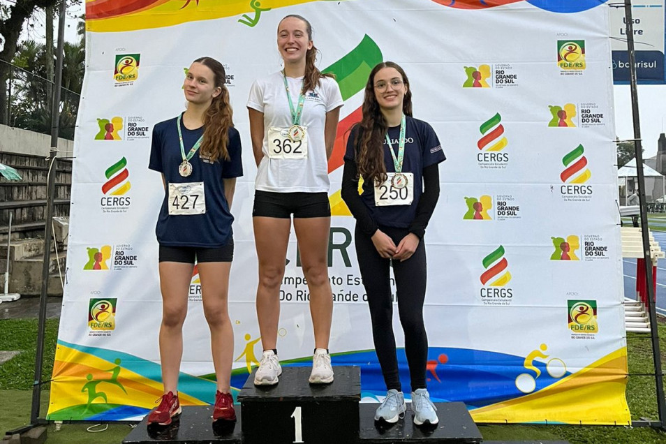 Equipe Municipal de Atletismo retorna do Cergs com 23 medalhas e vaga nos Jogos Escolares Brasileiros