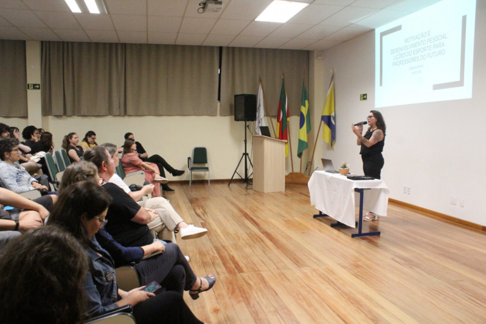 Semana Acadêmica traz treinadora de Ginástica Artística e documentário Für Immer para os acadêmicos da Faculdade