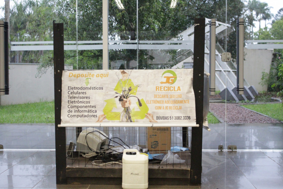 Instituto Ivoti tem dois pontos de coleta permanente de resíduo eletrônico e resíduos plásticos