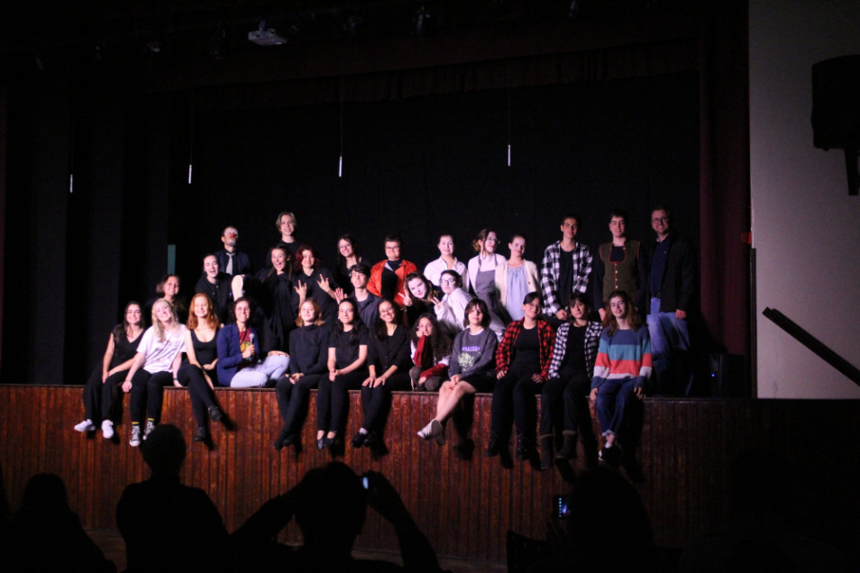 Estudantes realizam Mostra de Teatro Instituto Ivoti com apresentação de seis peças