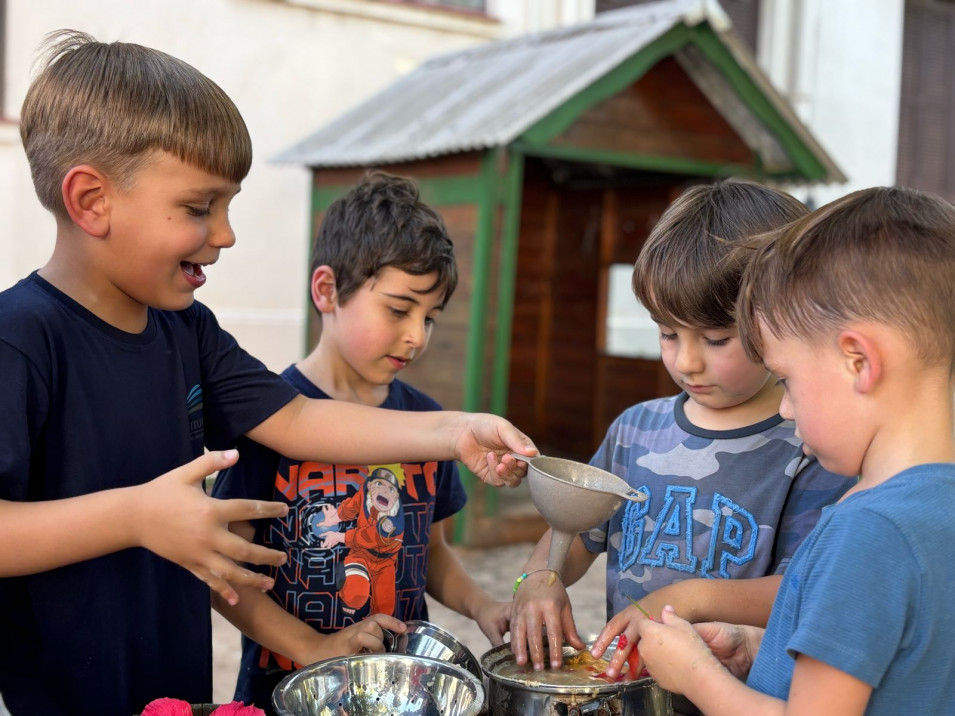 Sopas da Natureza: Atividade Criativa para Crianças do Nível 5 do Instituto Ivoti